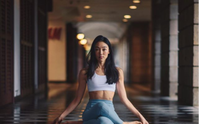 Vinyasa Yoga with Sandy – 30 mins replay (HD version)